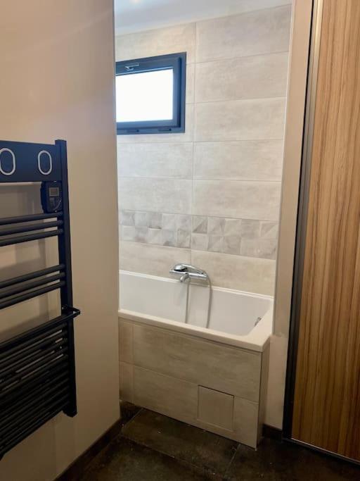 T3 - Centre - 75M2 - 2 Sdb - Parking - Calme Apartamento Anglet Exterior foto
